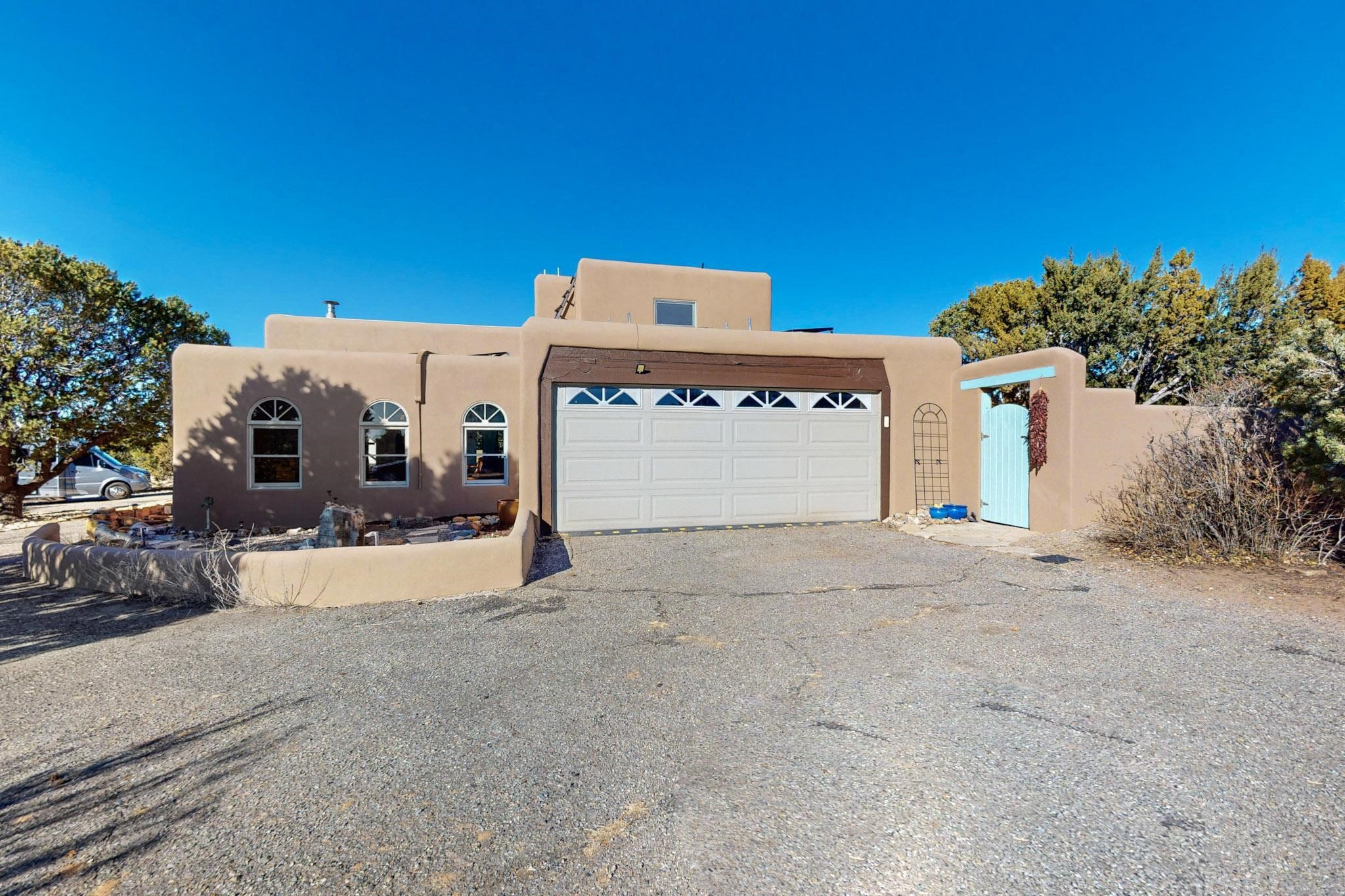 4 Verano Court, Santa Fe, New Mexico image 1