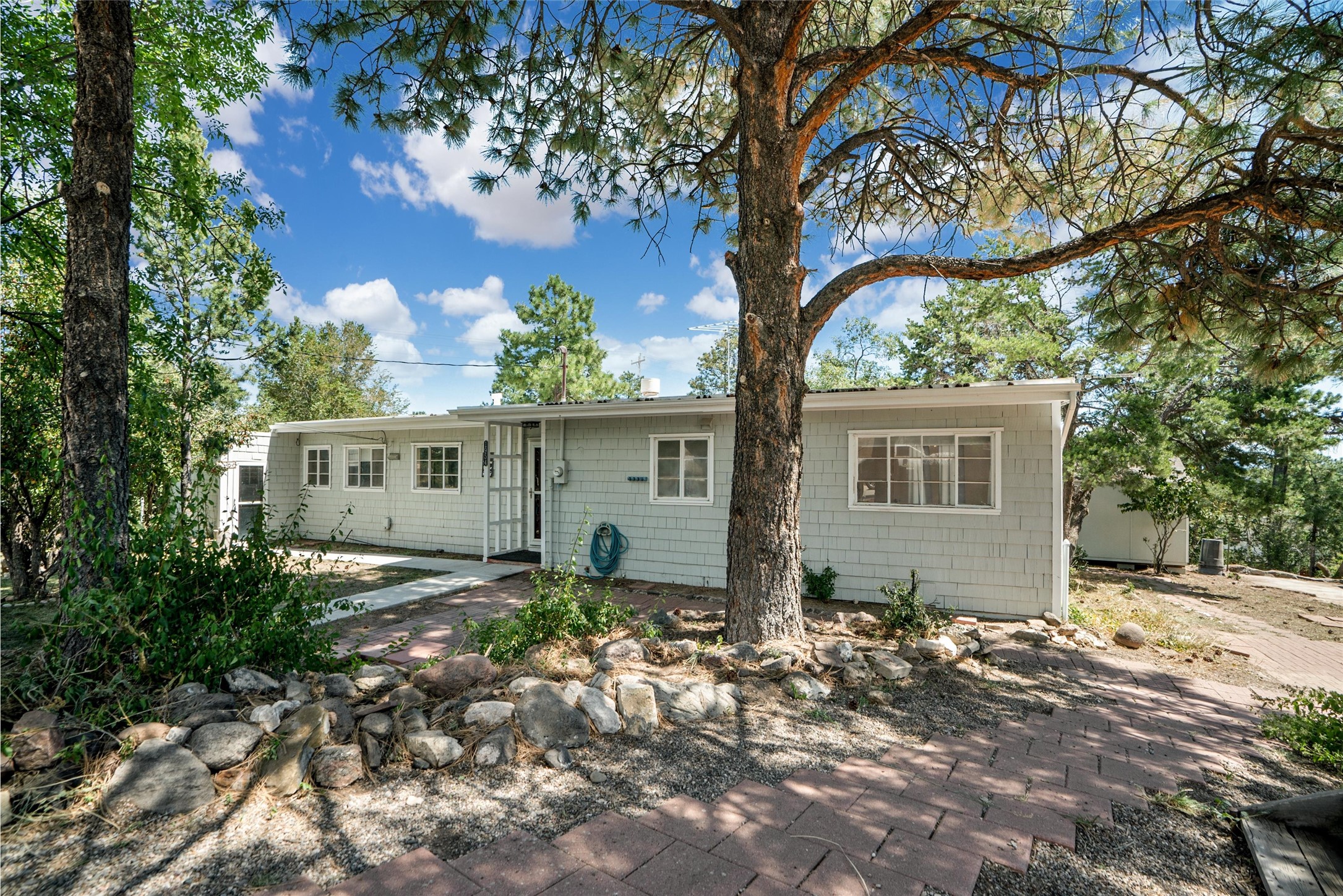 1954 41 Street, Los Alamos, New Mexico image 2