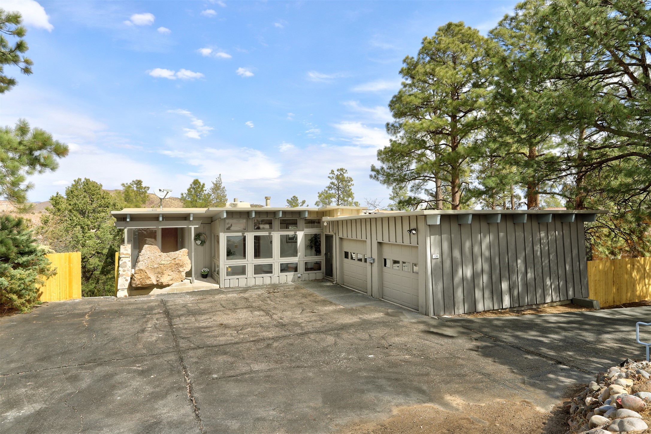 120 Dos Brazos St, Los Alamos, New Mexico image 1