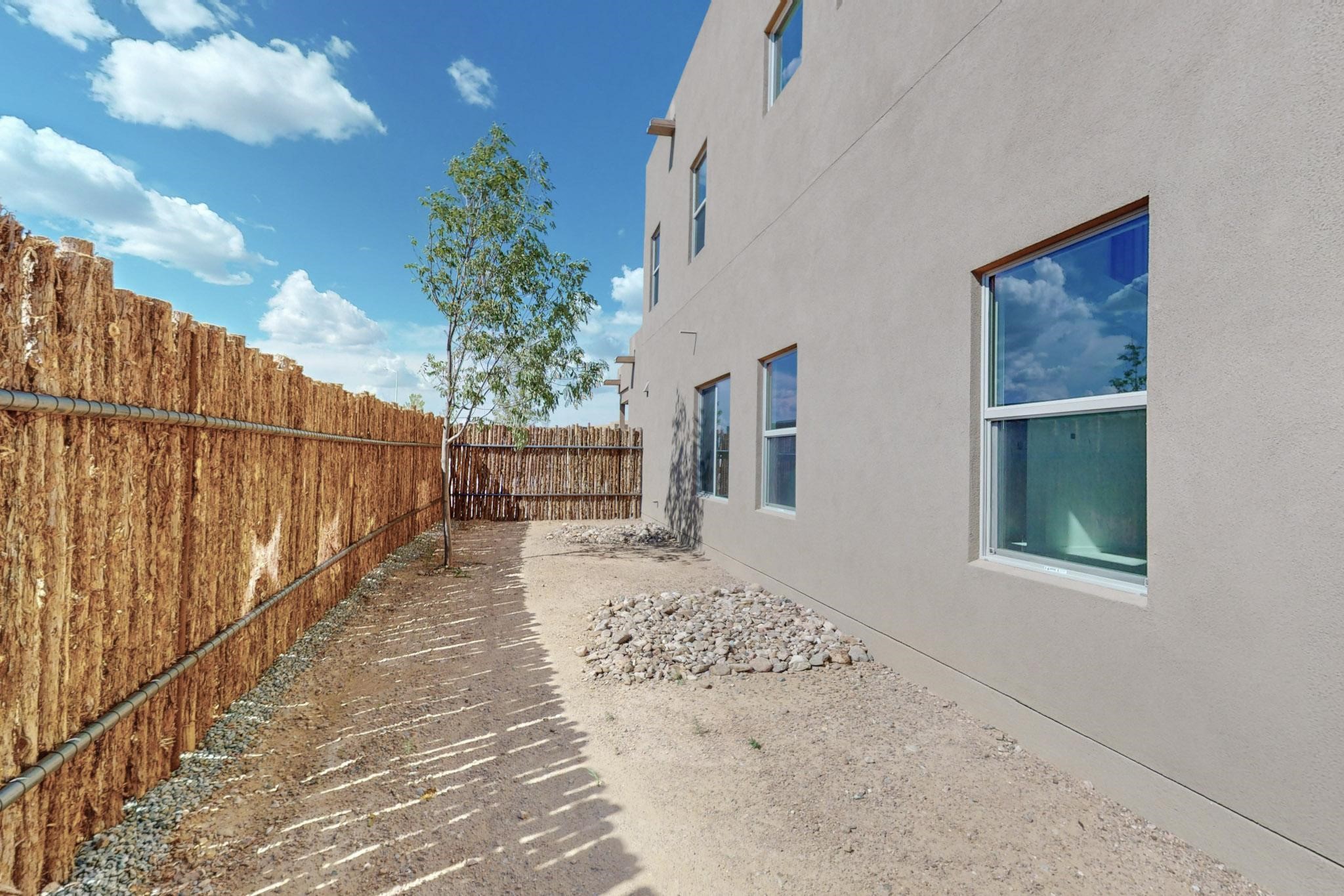 7628 Arroyo Oeste Ln, Santa Fe, New Mexico image 33