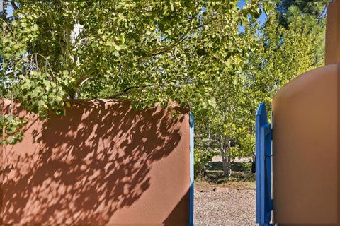 Tiny photo for 12 Traviesa De Camilo E, Santa Fe, NM 87508 (MLS # 202604116)