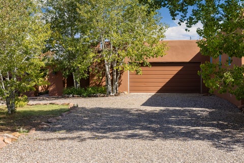 Tiny photo for 12 Traviesa De Camilo E, Santa Fe, NM 87508 (MLS # 202604116)
