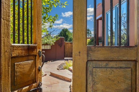 Tiny photo for 12 Traviesa De Camilo E, Santa Fe, NM 87508 (MLS # 202604116)
