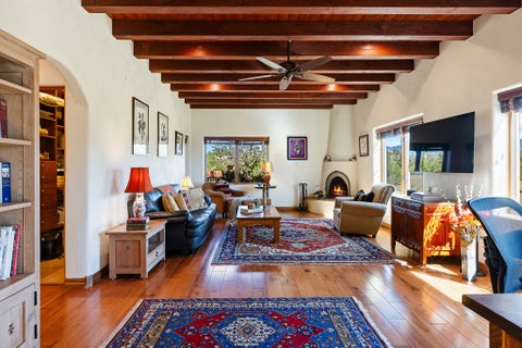 Tiny photo for 12 Traviesa De Camilo E, Santa Fe, NM 87508 (MLS # 202604116)