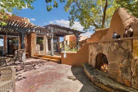 Tiny photo for 12 Traviesa De Camilo E, Santa Fe, NM 87508 (MLS # 202604116)
