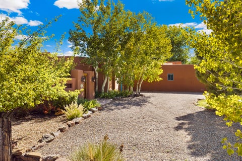 Tiny photo for 12 Traviesa De Camilo E, Santa Fe, NM 87508 (MLS # 202604116)