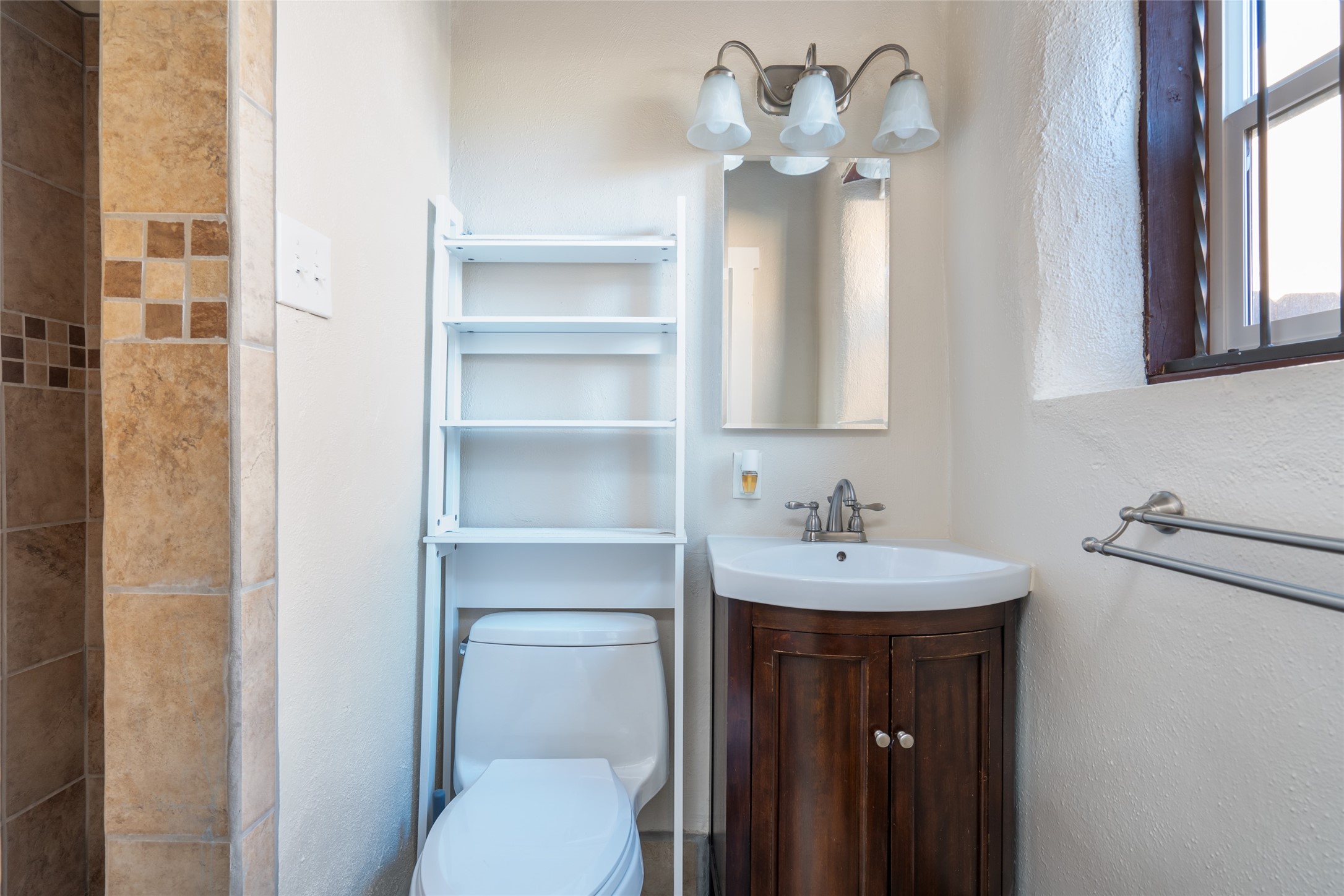 656 Old Santa Fe Trail Trl, Santa Fe, New Mexico image 37