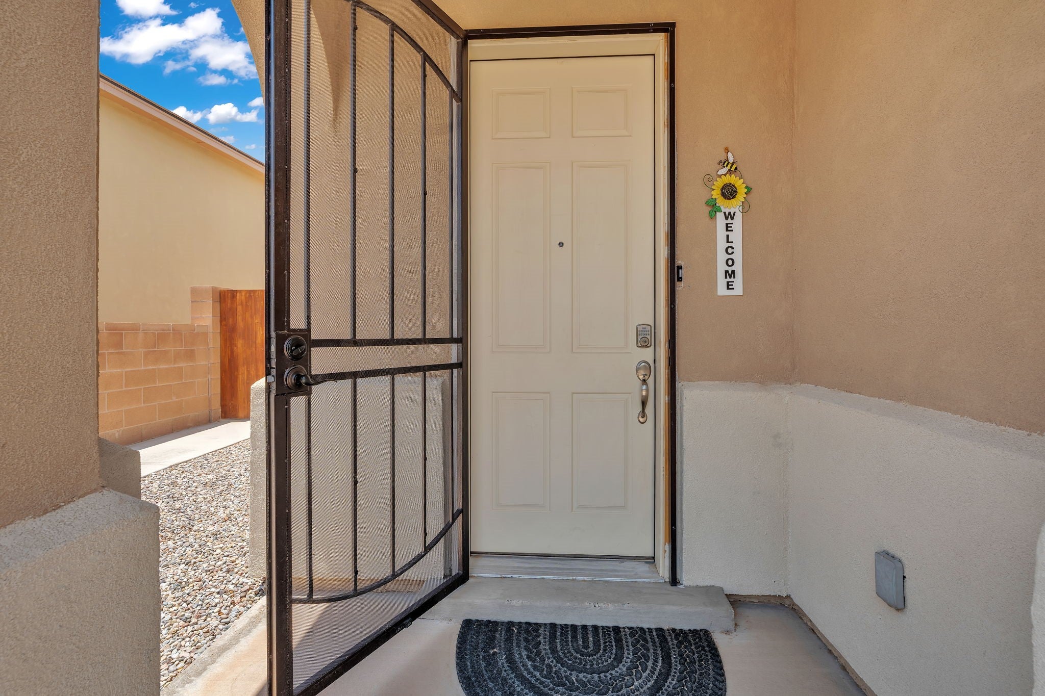 6914 Wrangell Loop NE - Photo 4