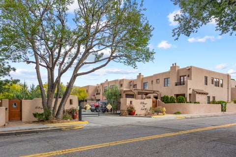 Homes For Sale - 103 Catron St #48<br/> Santa Fe County, Santa Fe, NM 87501