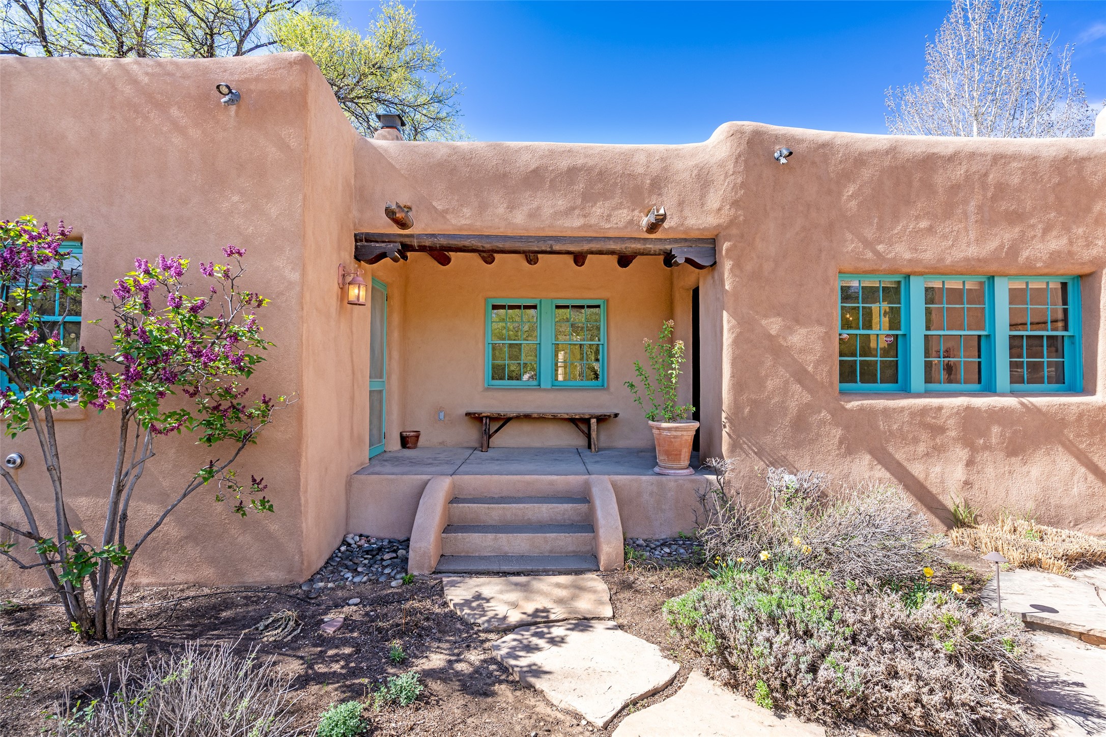 614 E Alameda St, Santa Fe, New Mexico image 8