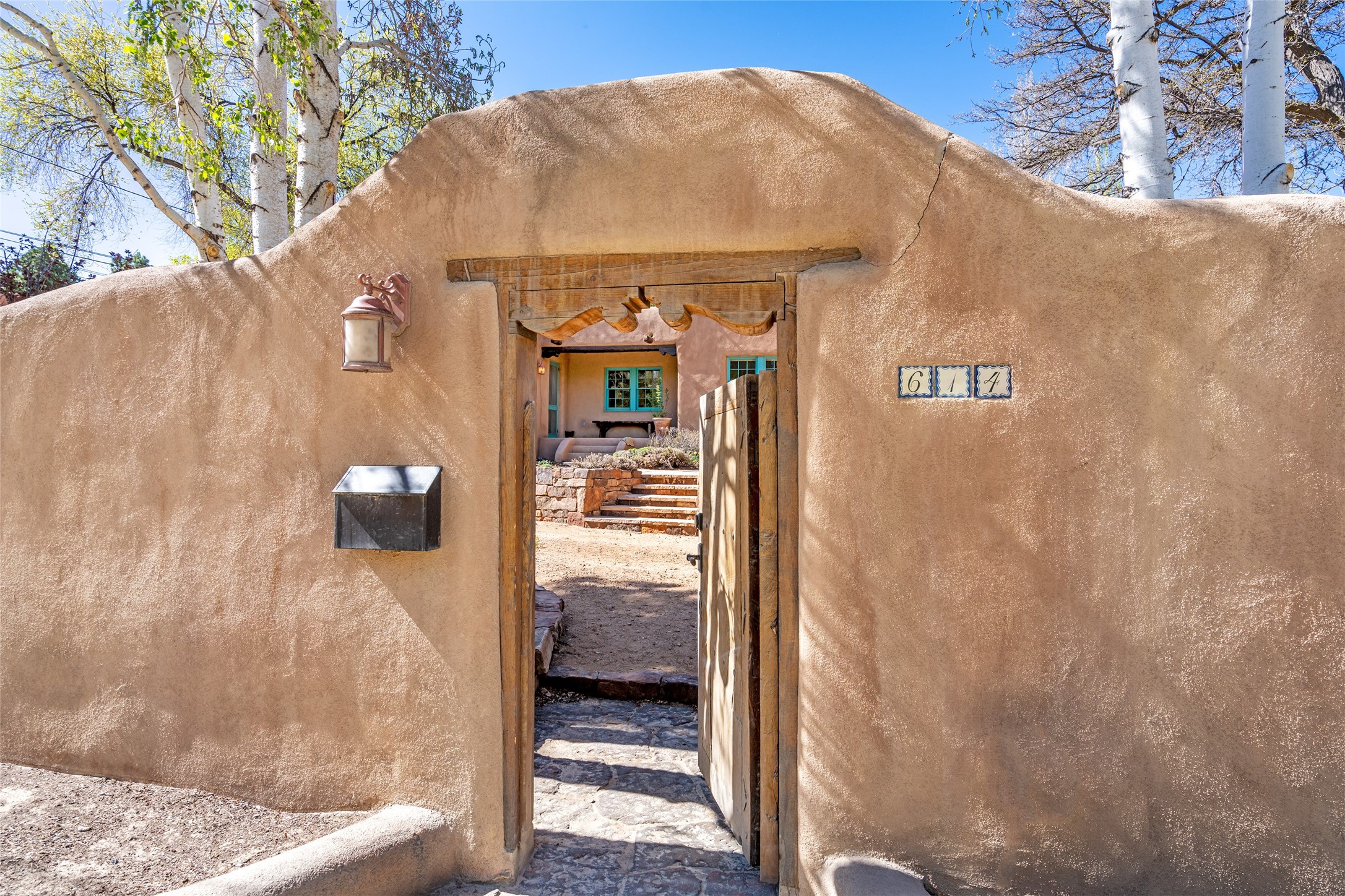 614 E Alameda St, Santa Fe, New Mexico image 7