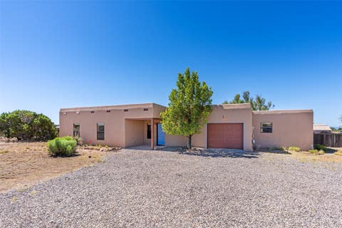 Homes For Sale - 41 Herrada Road<br/> Santa Fe, NM 87508