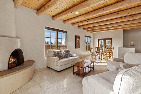 23 Camino Botanica, Santa Fe, NM 87507 - #: 202501112