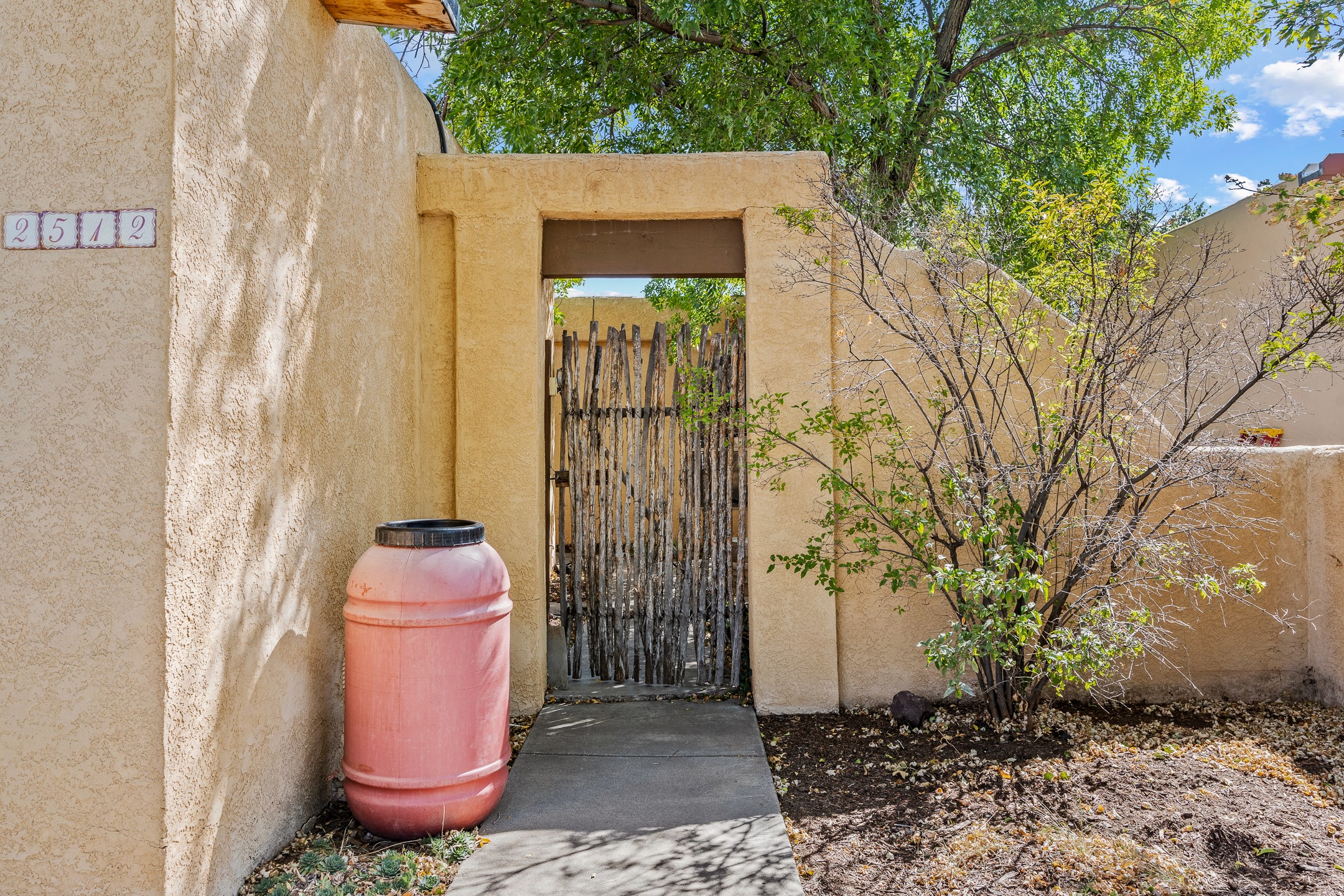 2512 Calle De Rincon Bonito, Santa Fe, New Mexico image 3