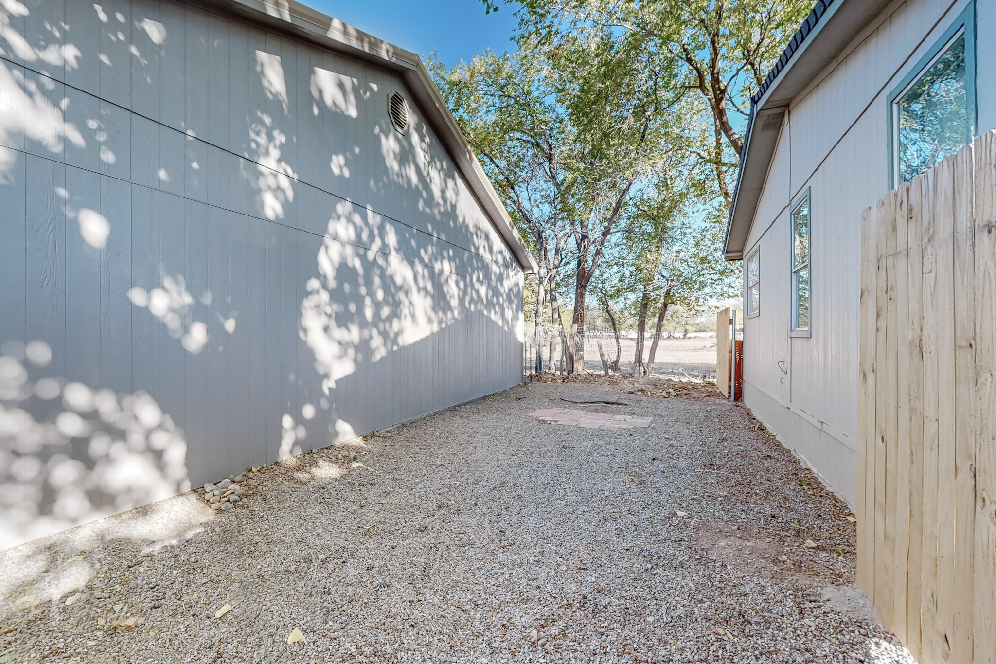 428 S Camino Del Pueblo, Bernalillo, New Mexico image 31