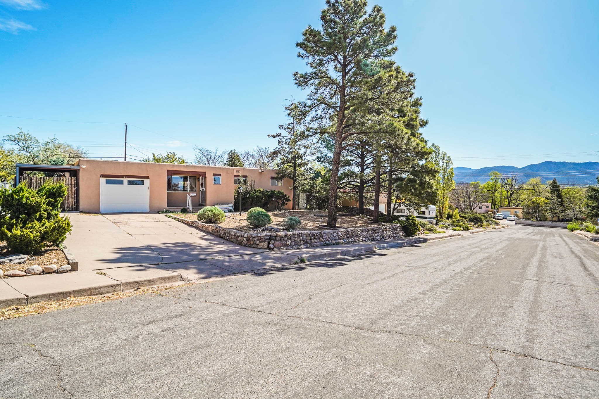 1115 Plata Circle, Santa Fe, New Mexico image 34