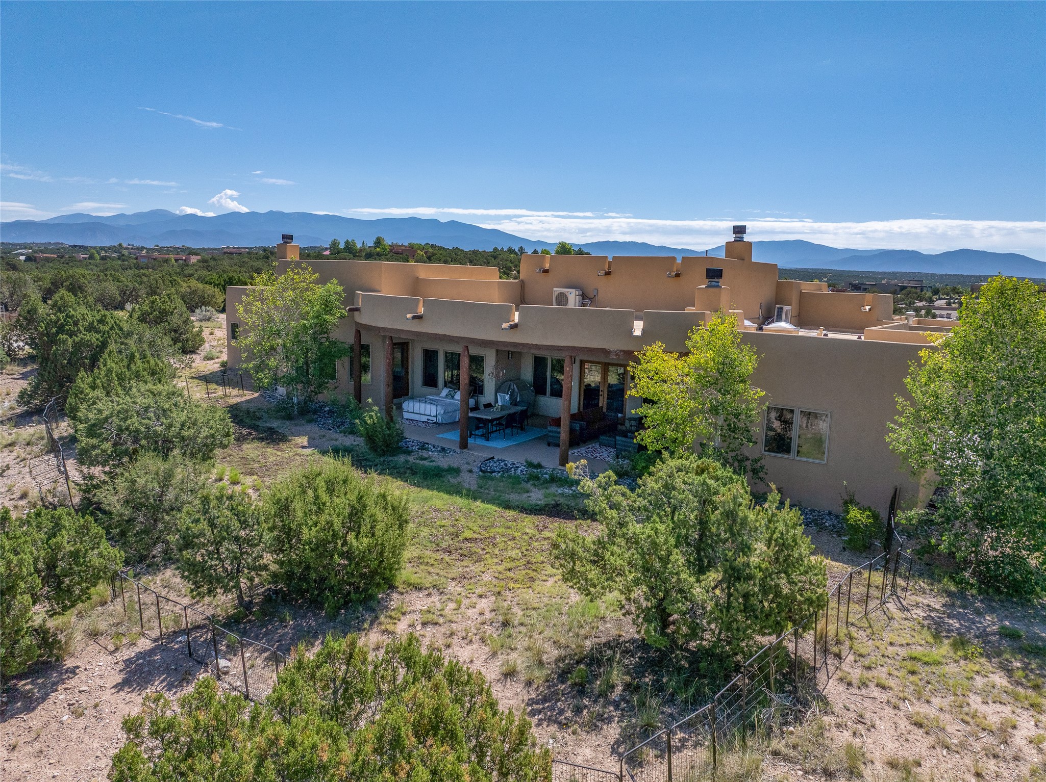 Santa Fe, New Mexico 87506, United States, 6 Bedrooms Bedrooms, ,4 BathroomsBathrooms,Residential,Active,228413