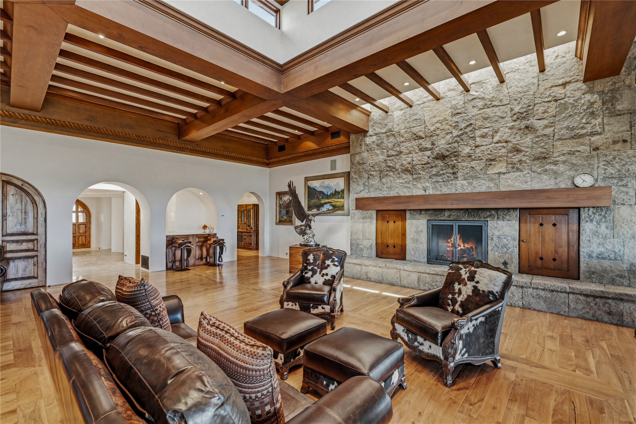 16 Hacienda Rincon