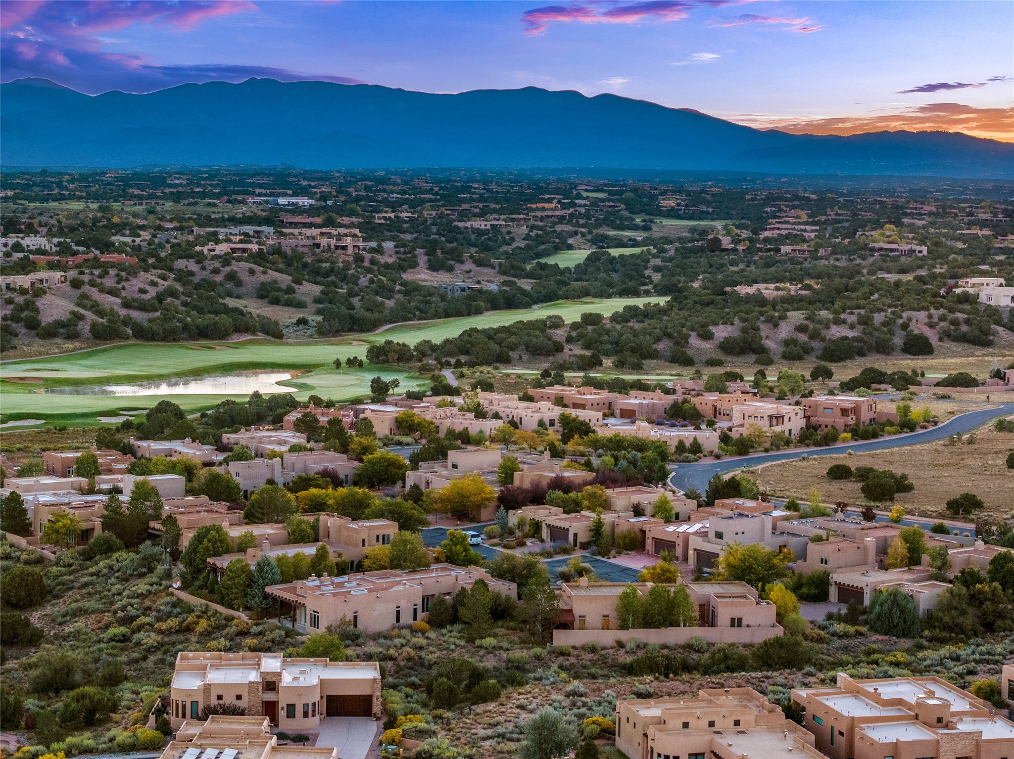 Santa Fe, New Mexico 87506, United States, 3 Bedrooms Bedrooms, ,3 BathroomsBathrooms,Residential,Active,218170