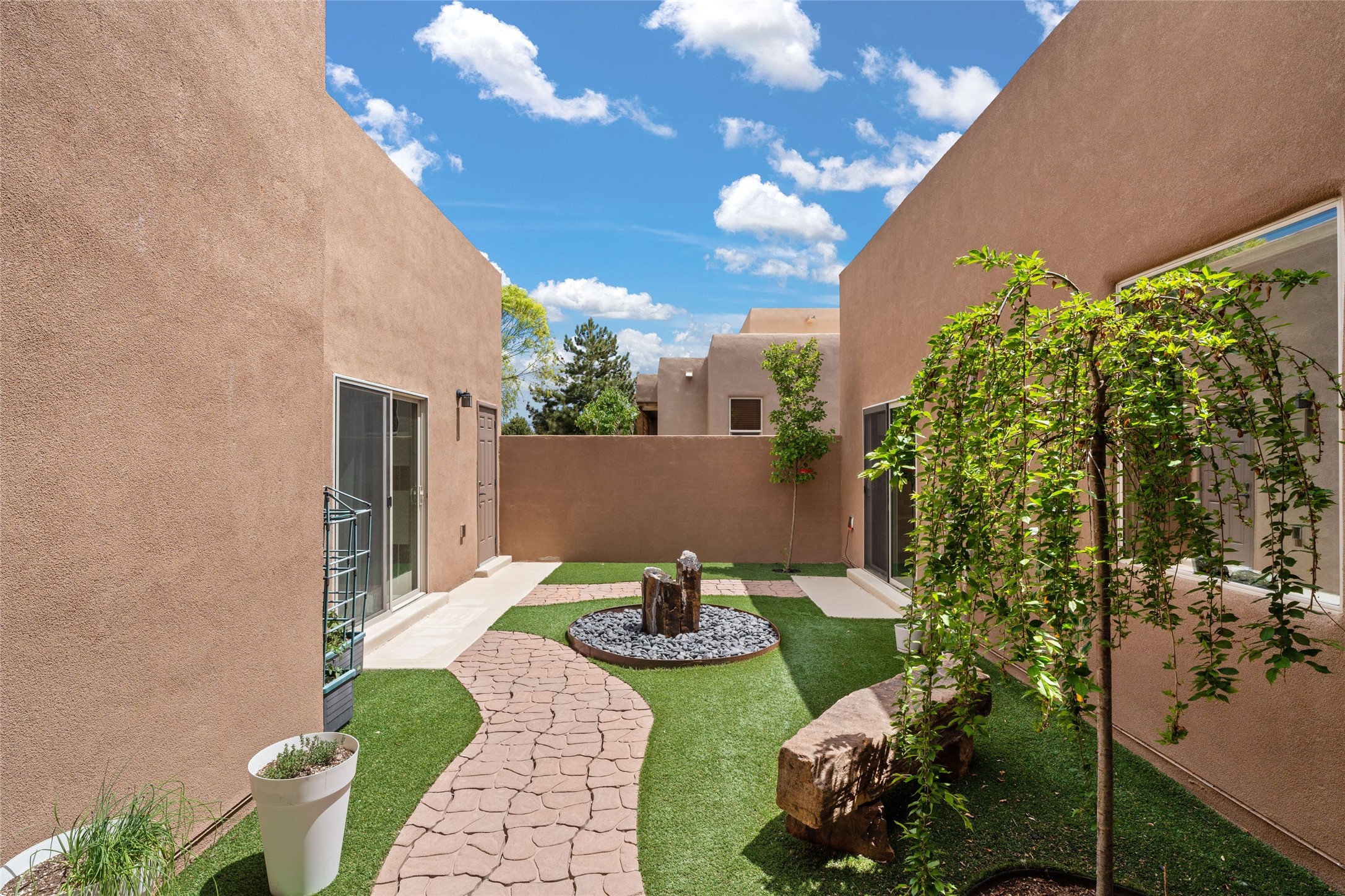 33 Caballo Viejo, Santa Fe, New Mexico image 3