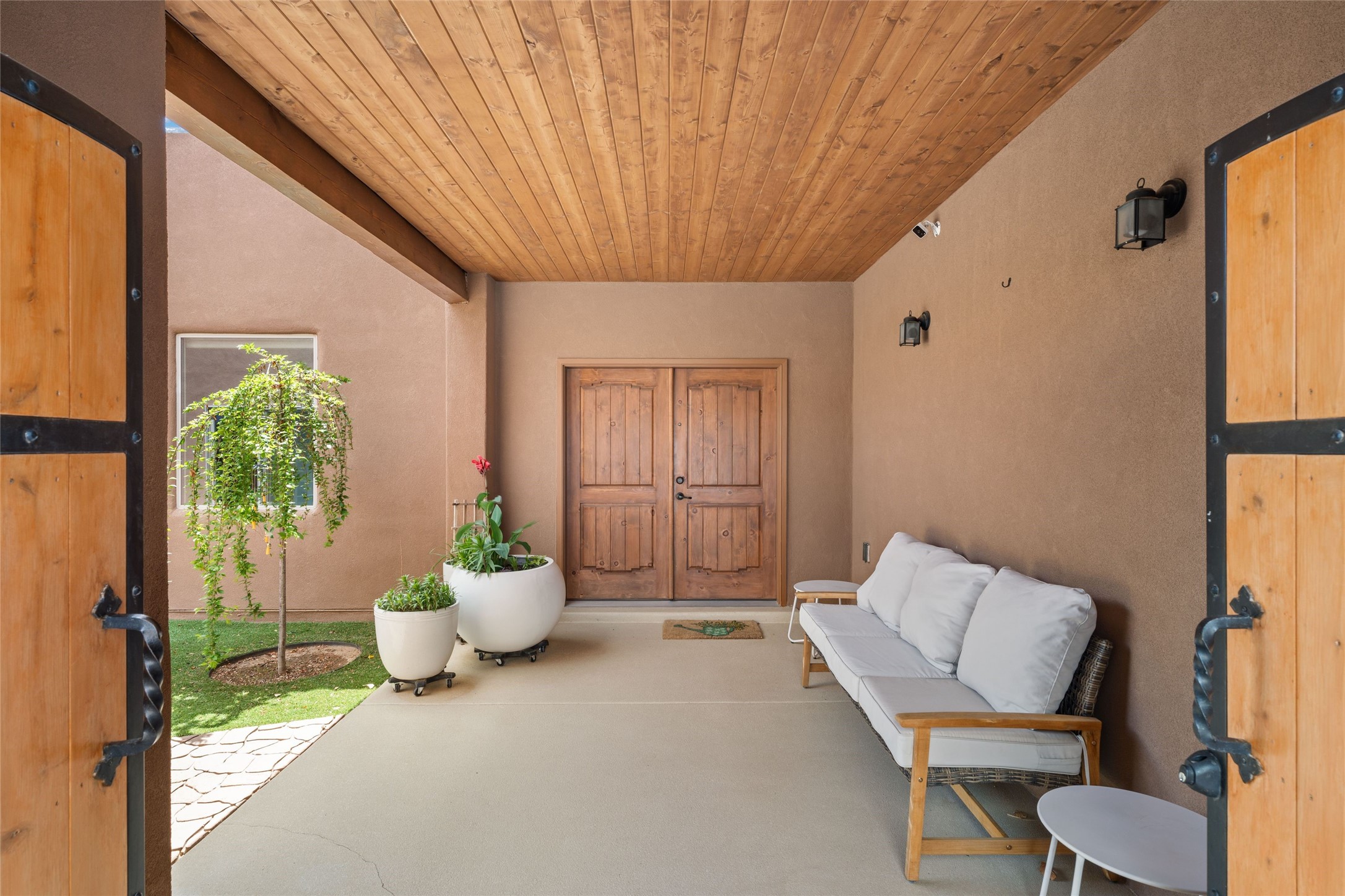 33 Caballo Viejo, Santa Fe, New Mexico image 2