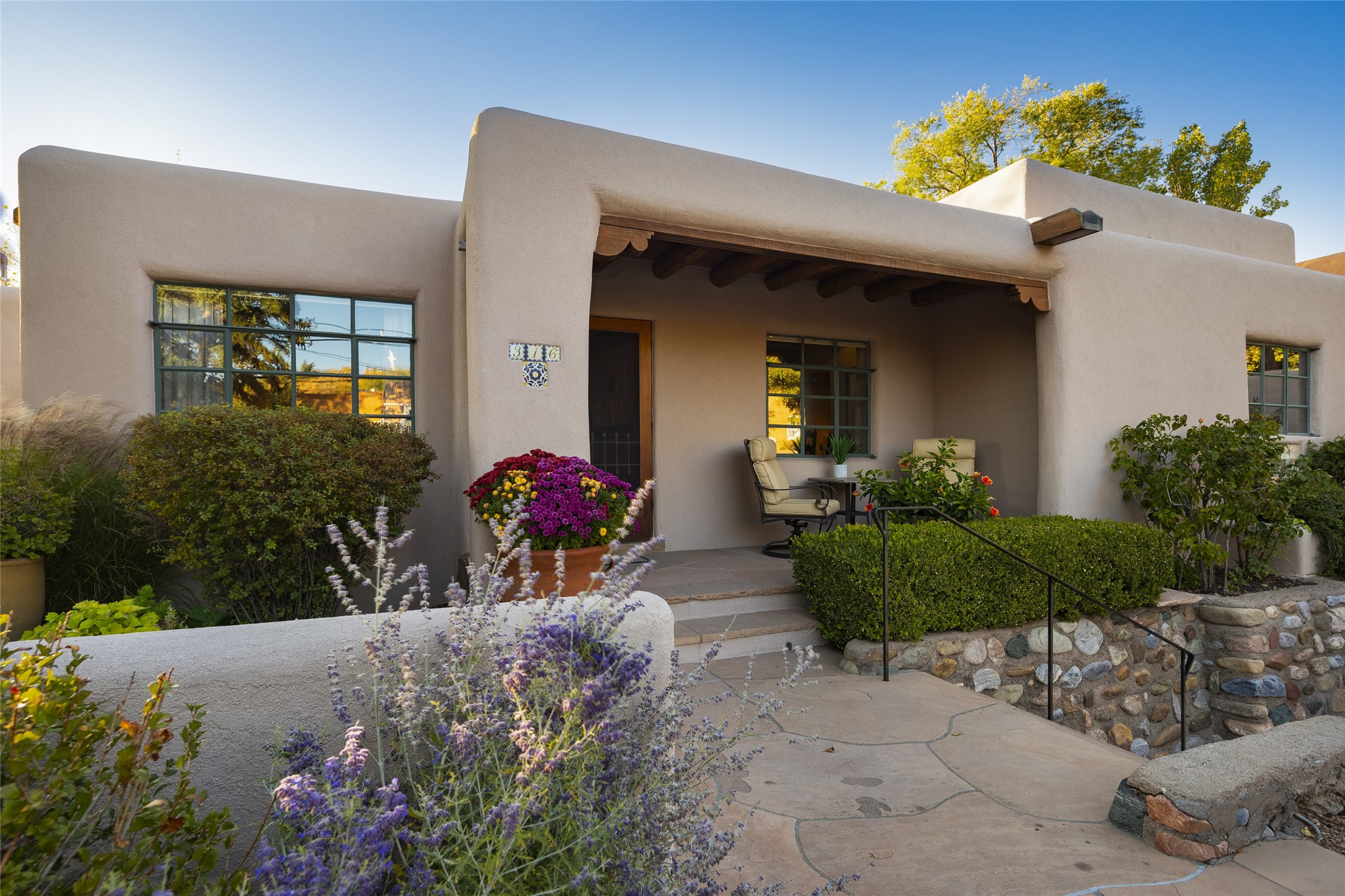 316 Otero Street, Santa Fe, New Mexico image 30