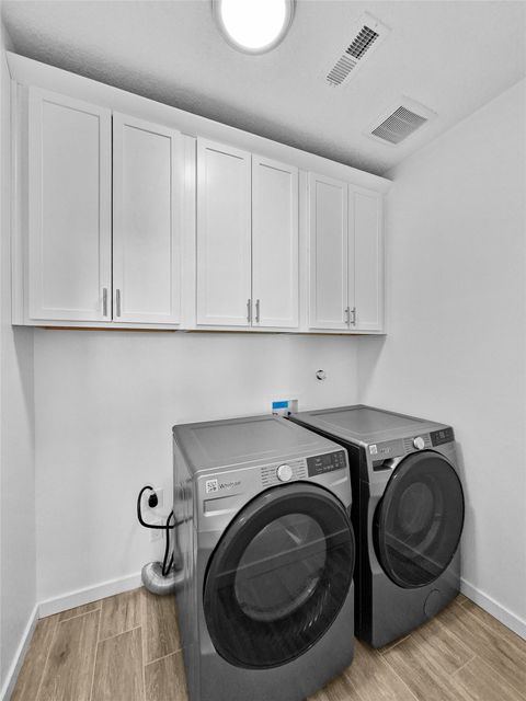 Tiny photo for 19 Flower Garland, Santa Fe, NM 87508 (MLS # 202600432)