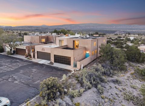 Townhouse For Sale - 6548 Tahawash Street<br/> Cochiti Lake, NM 87083