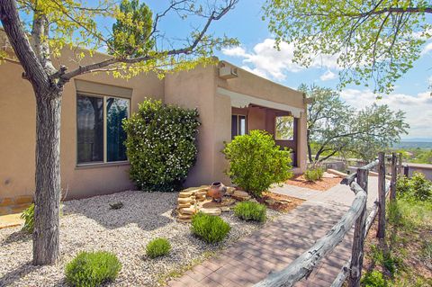 Condo For Sale - 320 Artist Road #54<br/> Santa Fe County, Santa Fe, NM 87501