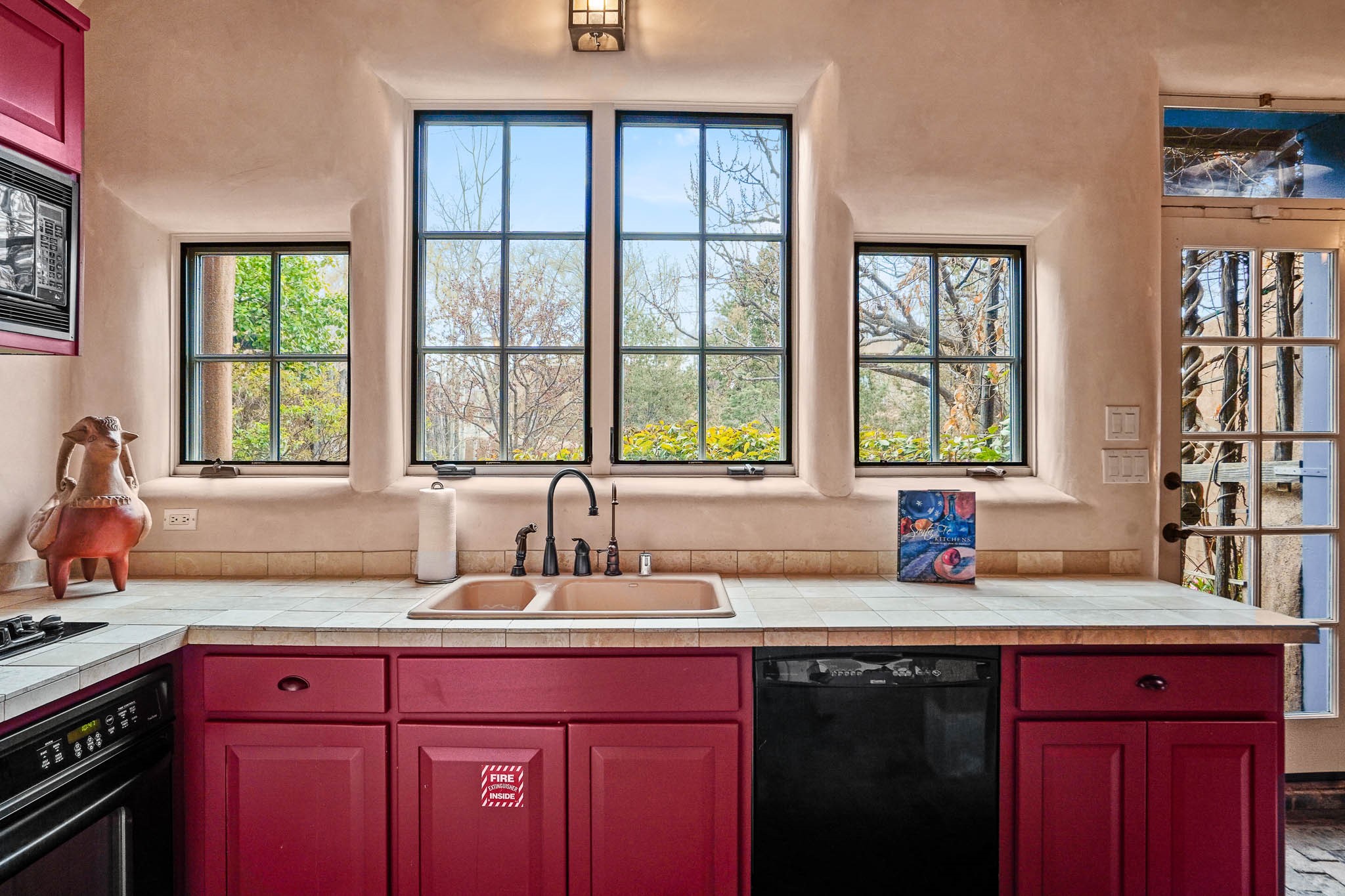 445 Camino Don Miguel, Santa Fe, New Mexico image 1