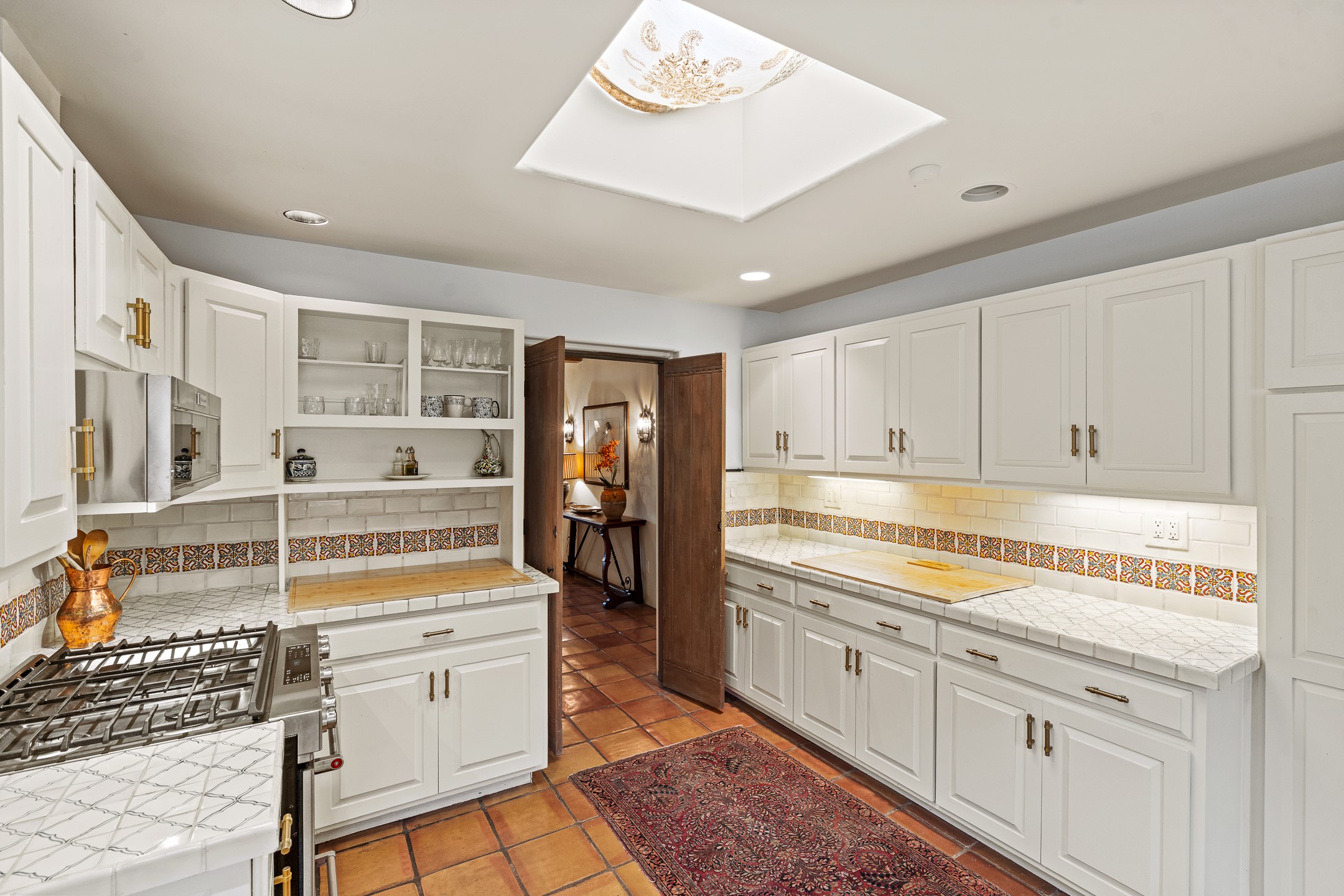 Santa Fe, New Mexico 87505, United States, 4 Bedrooms Bedrooms, ,4 BathroomsBathrooms,Residential,Active,194592