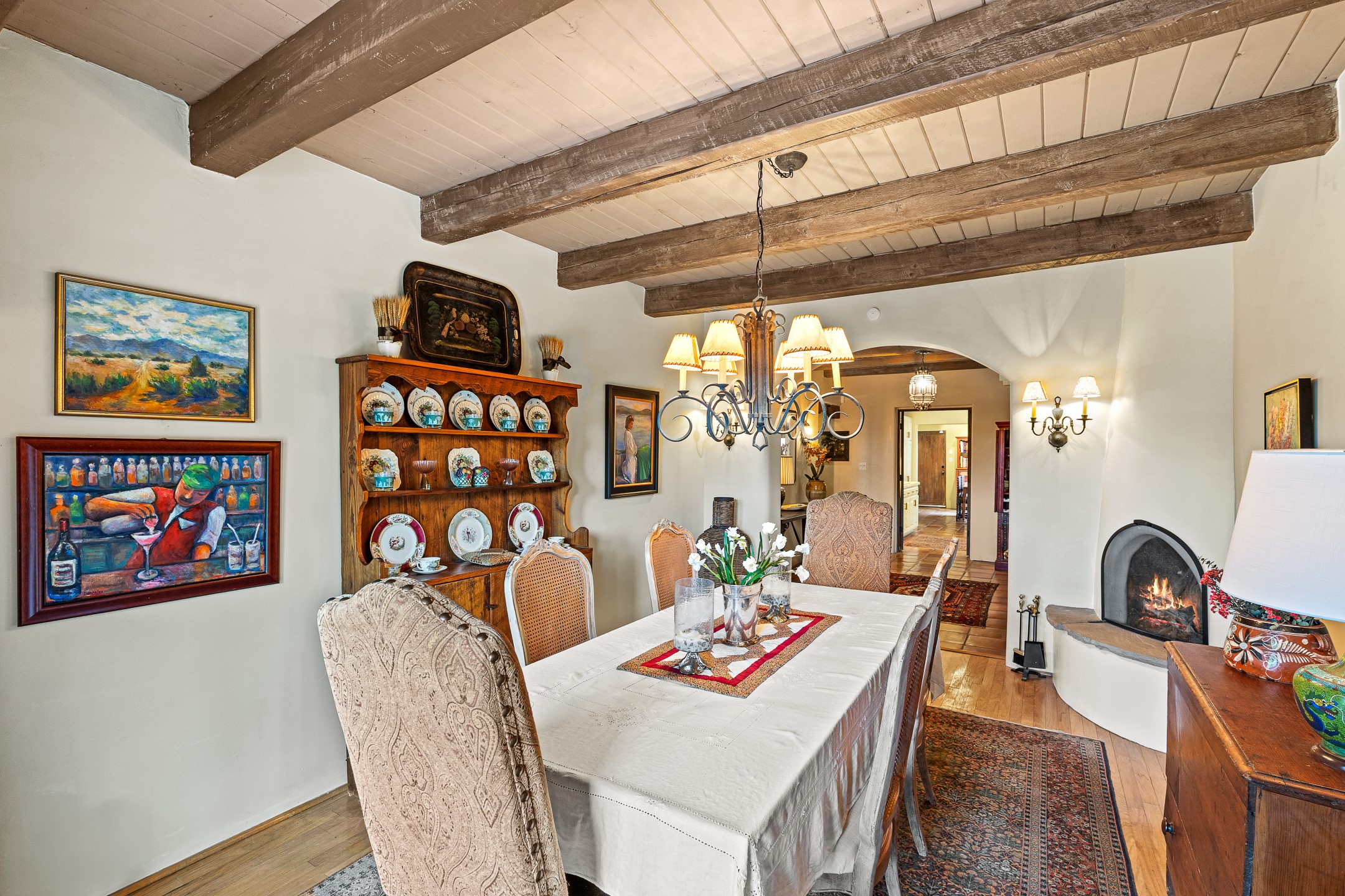 Santa Fe, New Mexico 87505, United States, 4 Bedrooms Bedrooms, ,4 BathroomsBathrooms,Residential,Active,194592