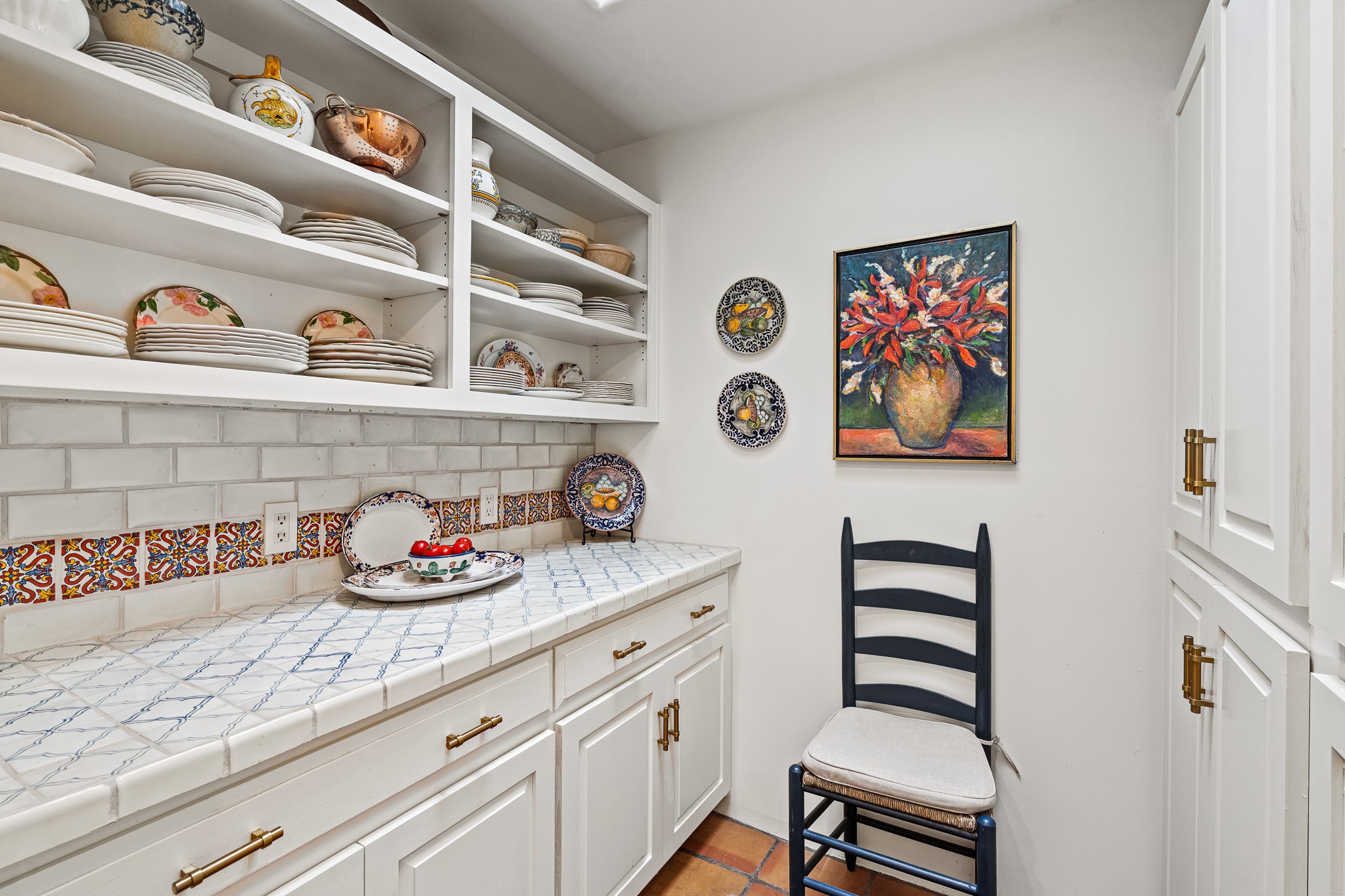 Santa Fe, New Mexico 87505, United States, 4 Bedrooms Bedrooms, ,4 BathroomsBathrooms,Residential,Active,194592