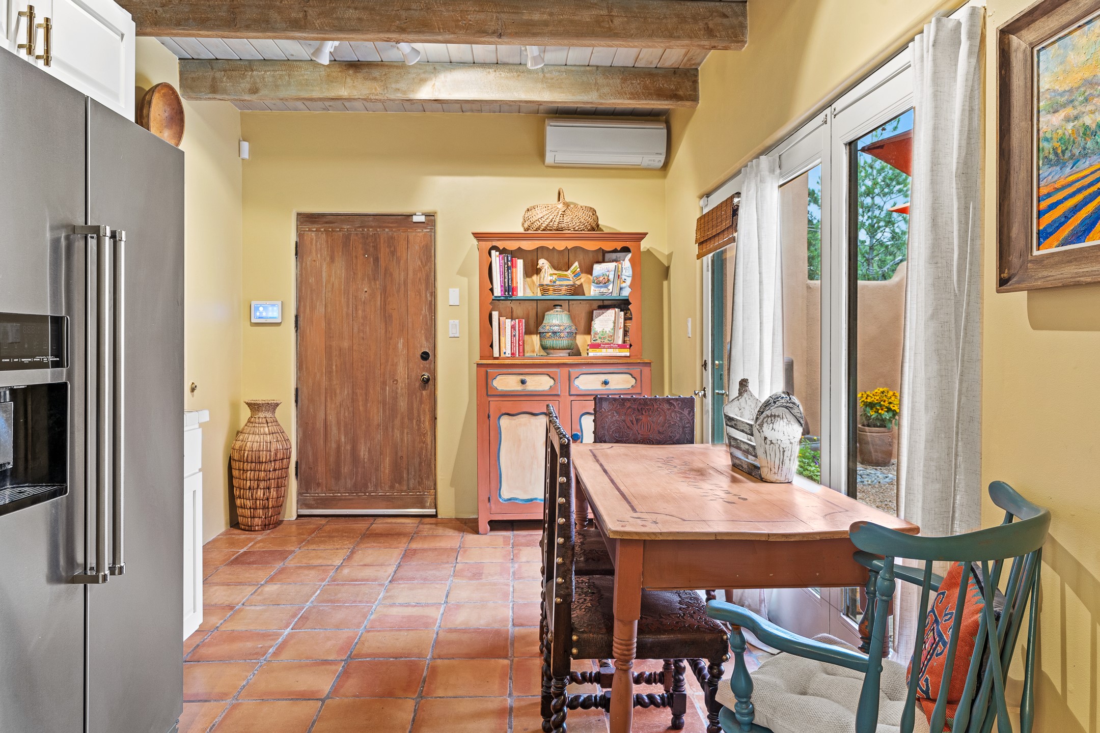 Santa Fe, New Mexico 87505, United States, 4 Bedrooms Bedrooms, ,4 BathroomsBathrooms,Residential,Active,194592