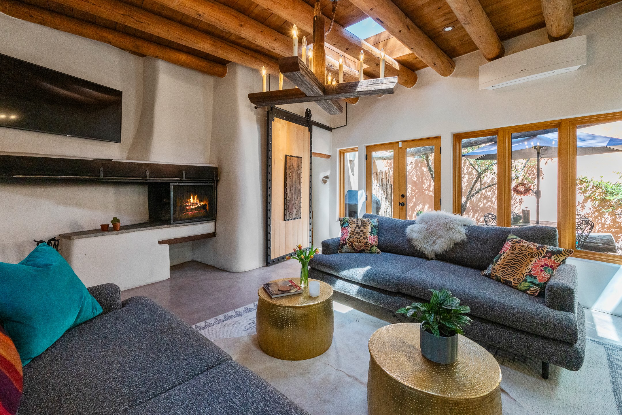 942 Canyon A & B