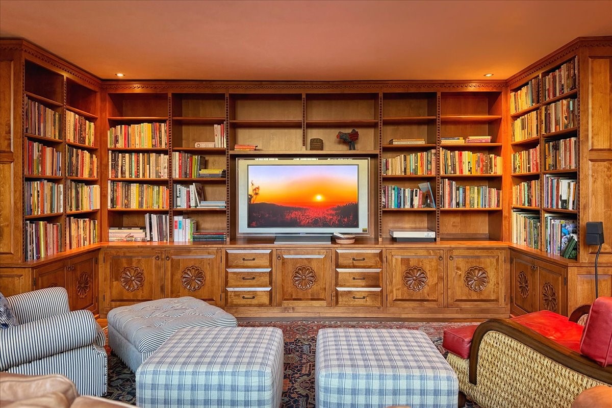 1433 Upper Canyon Road