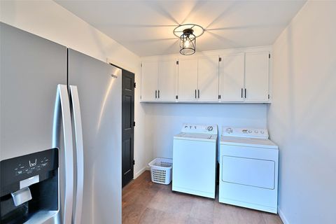 Tiny photo for 16 Toro Ln, Santa Fe, NM 87508 (MLS # 202601347)