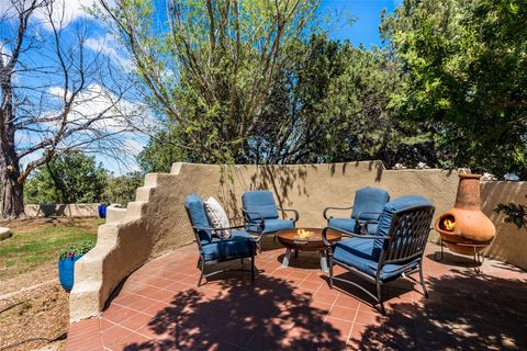 Tiny photo for 16 Toro Ln, Santa Fe, NM 87508 (MLS # 202601347)
