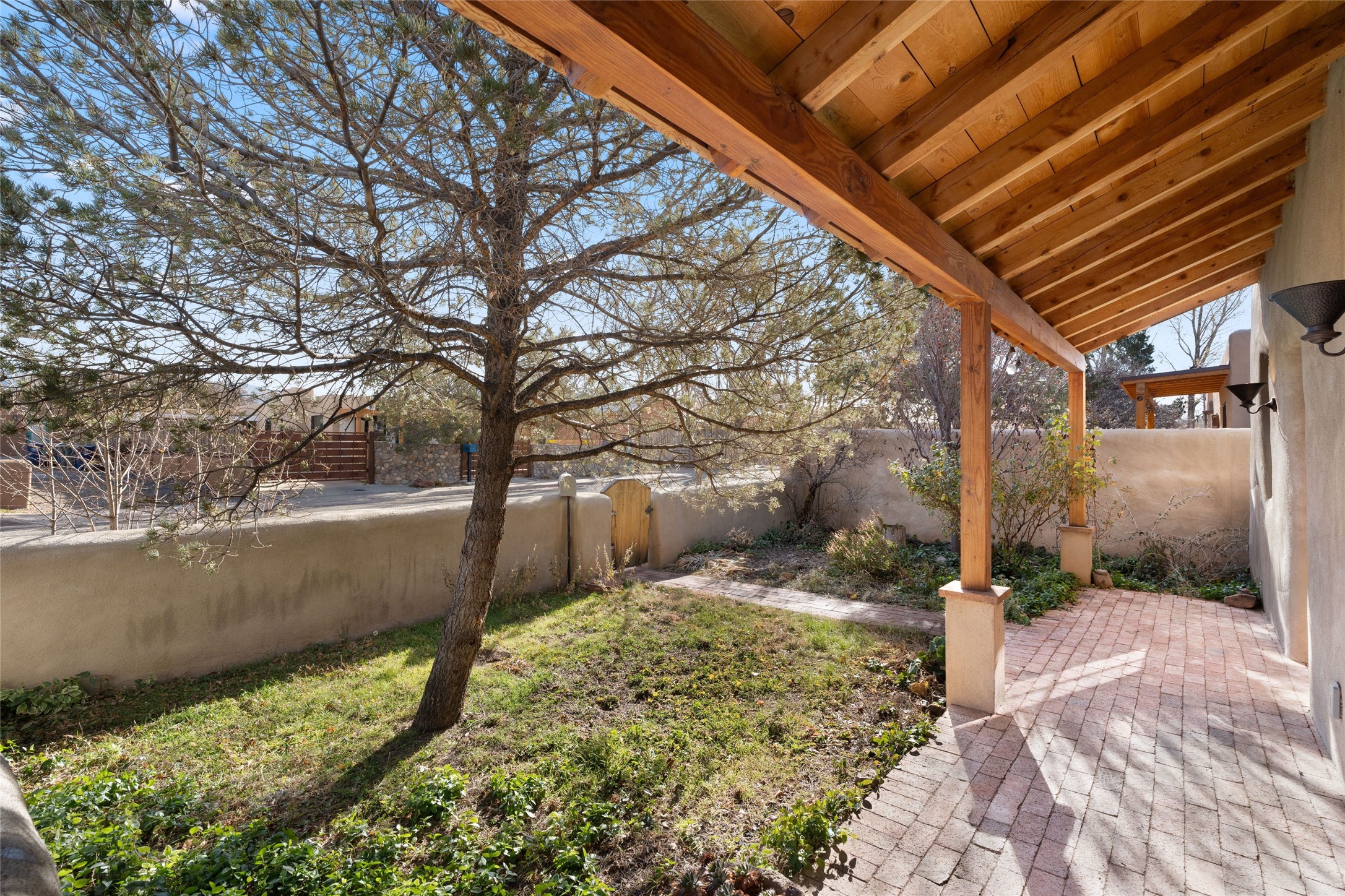 711 Onate Place, Santa Fe, New Mexico image 6