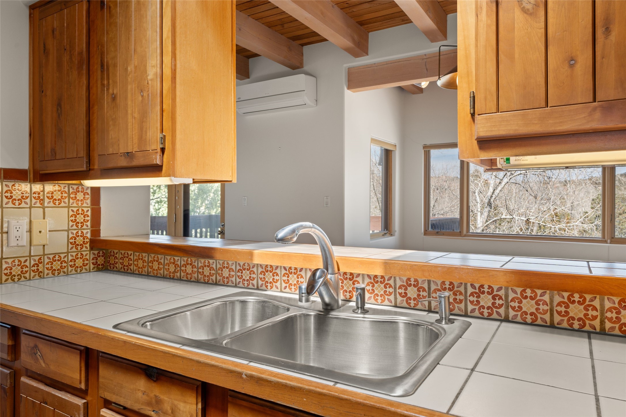 682 La Viveza Court, Santa Fe, New Mexico image 13