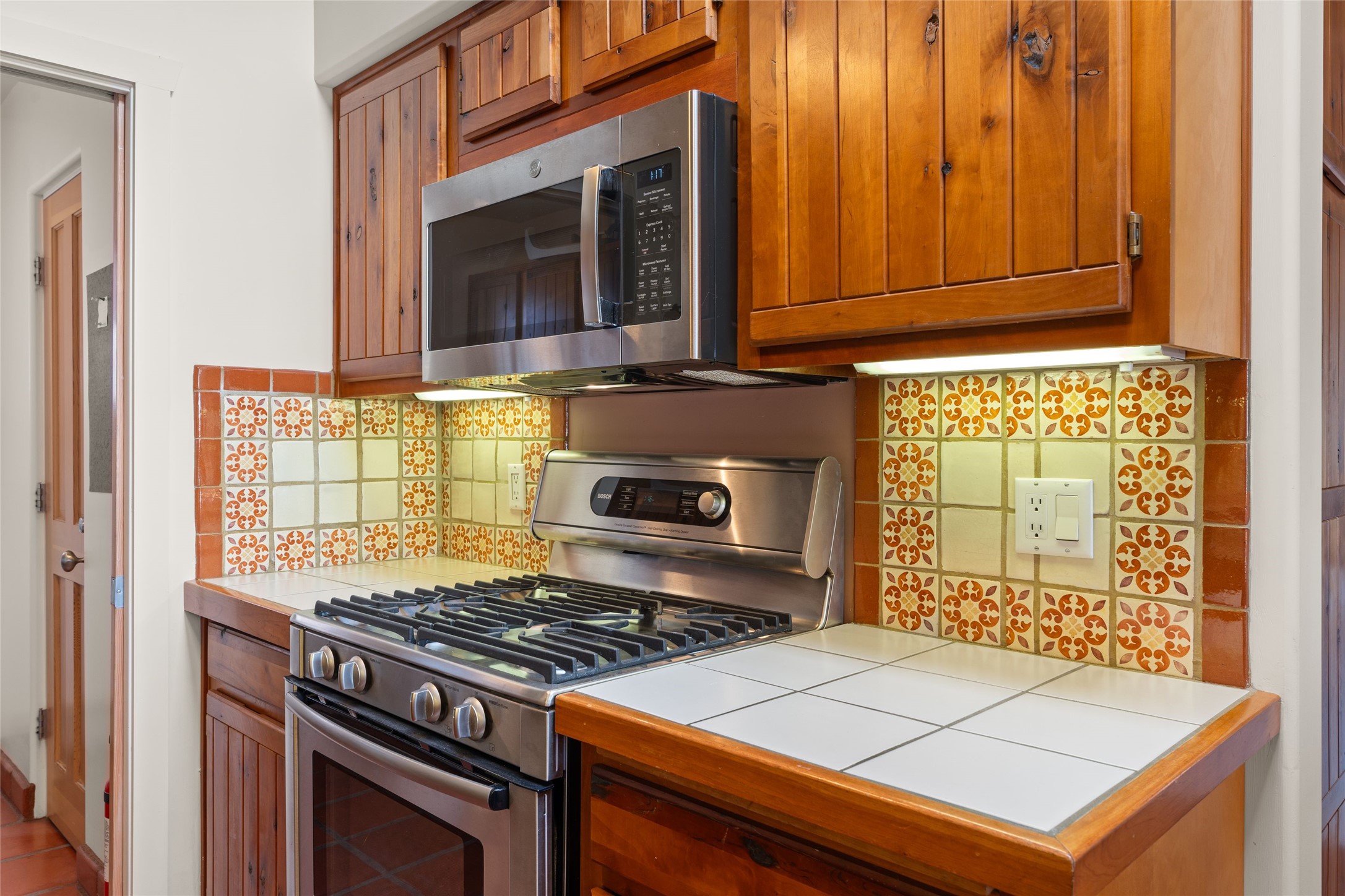 682 La Viveza Court, Santa Fe, New Mexico image 14