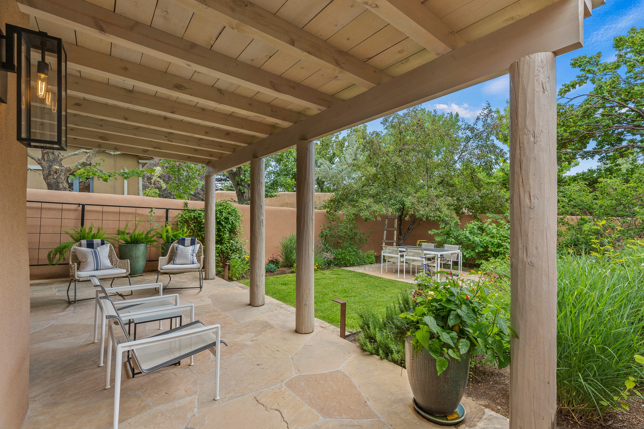 638 E Palace Avenue, Santa Fe, New Mexico image 3