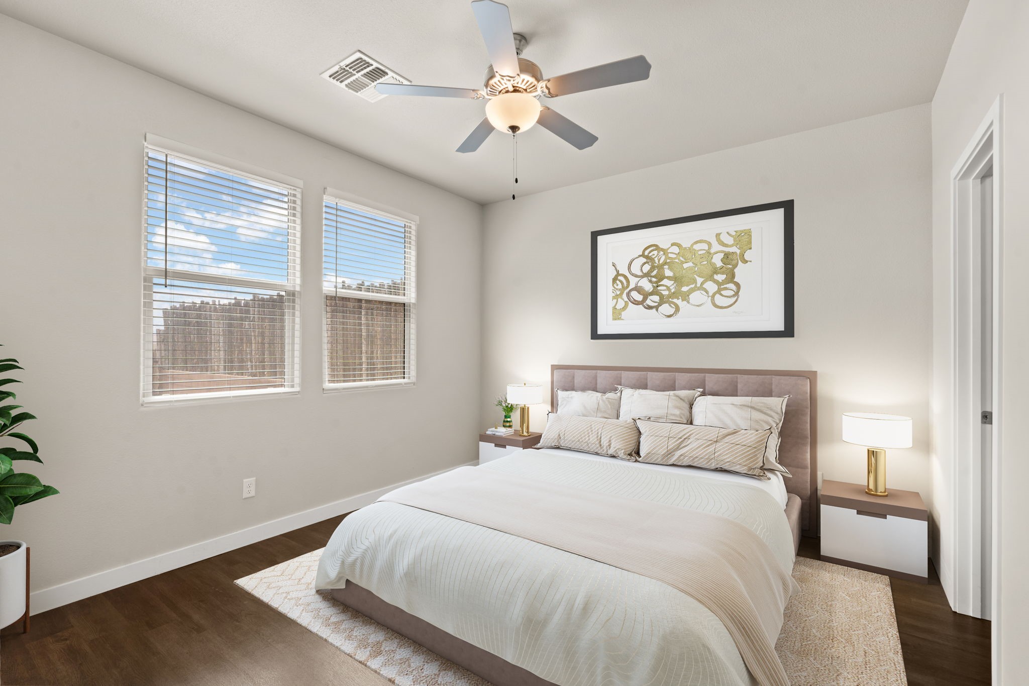 Santa Fe, New Mexico 87507, United States, 3 Bedrooms Bedrooms, ,3 BathroomsBathrooms,Residential,Pending,49866