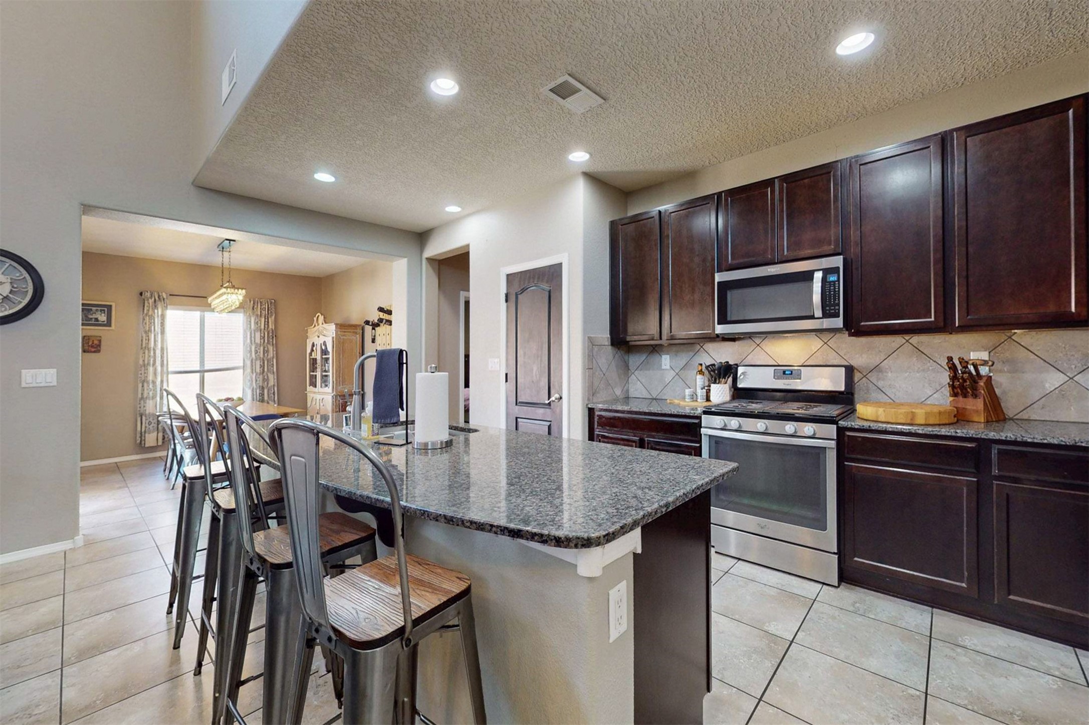 546 Palo Alto Drive, Rio Rancho, New Mexico image 2