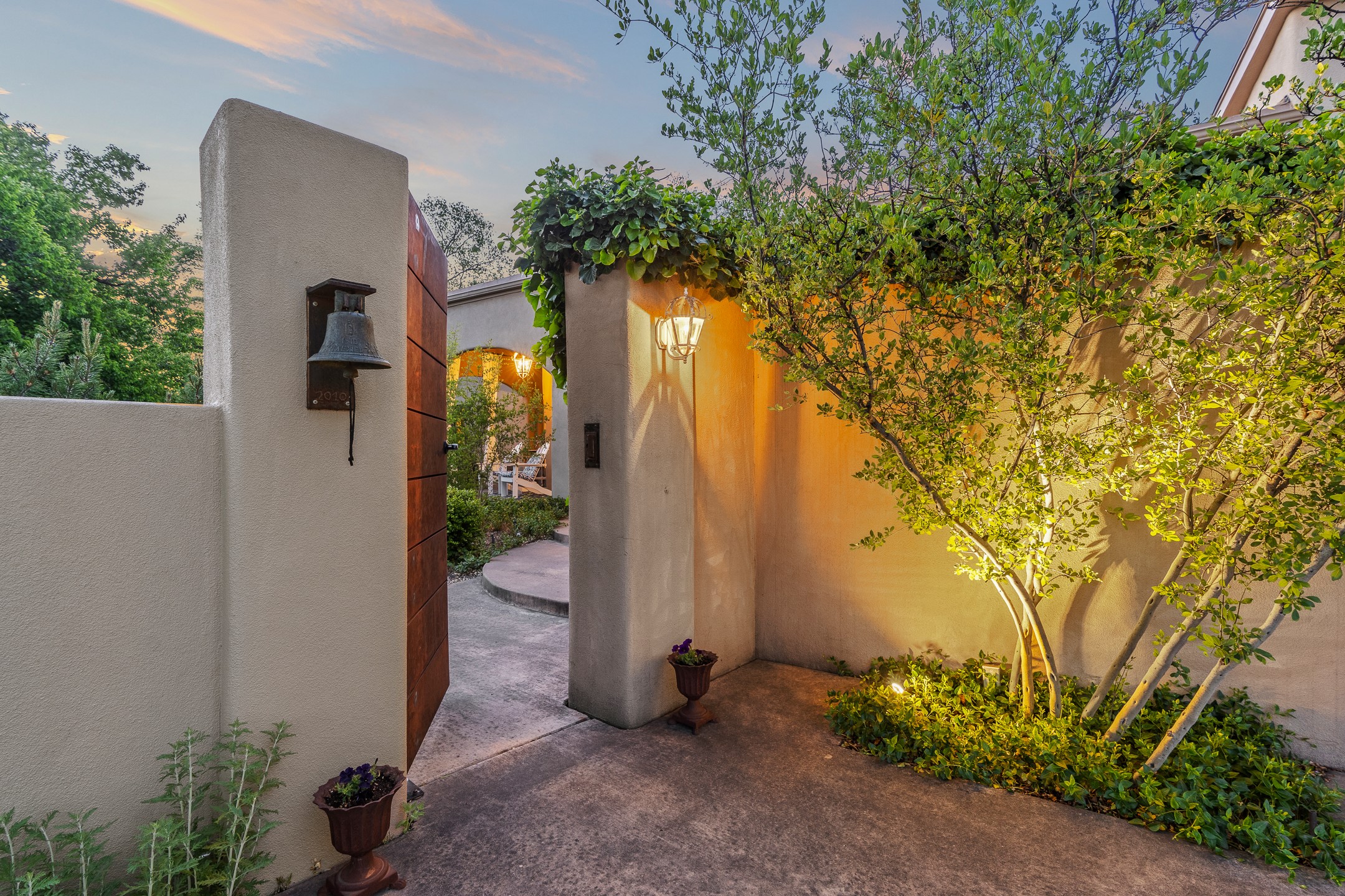 519 East Palace Avenue, Santa Fe, New Mexico image 6