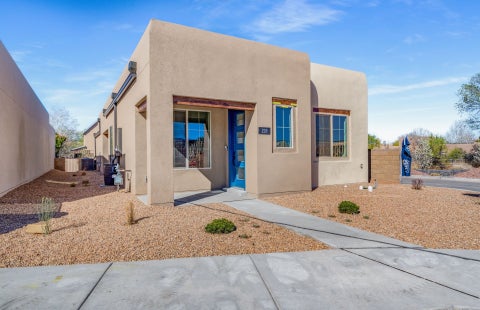 Homes For Sale - 218 Delfina Street<br/> Santa Fe, NM 87505