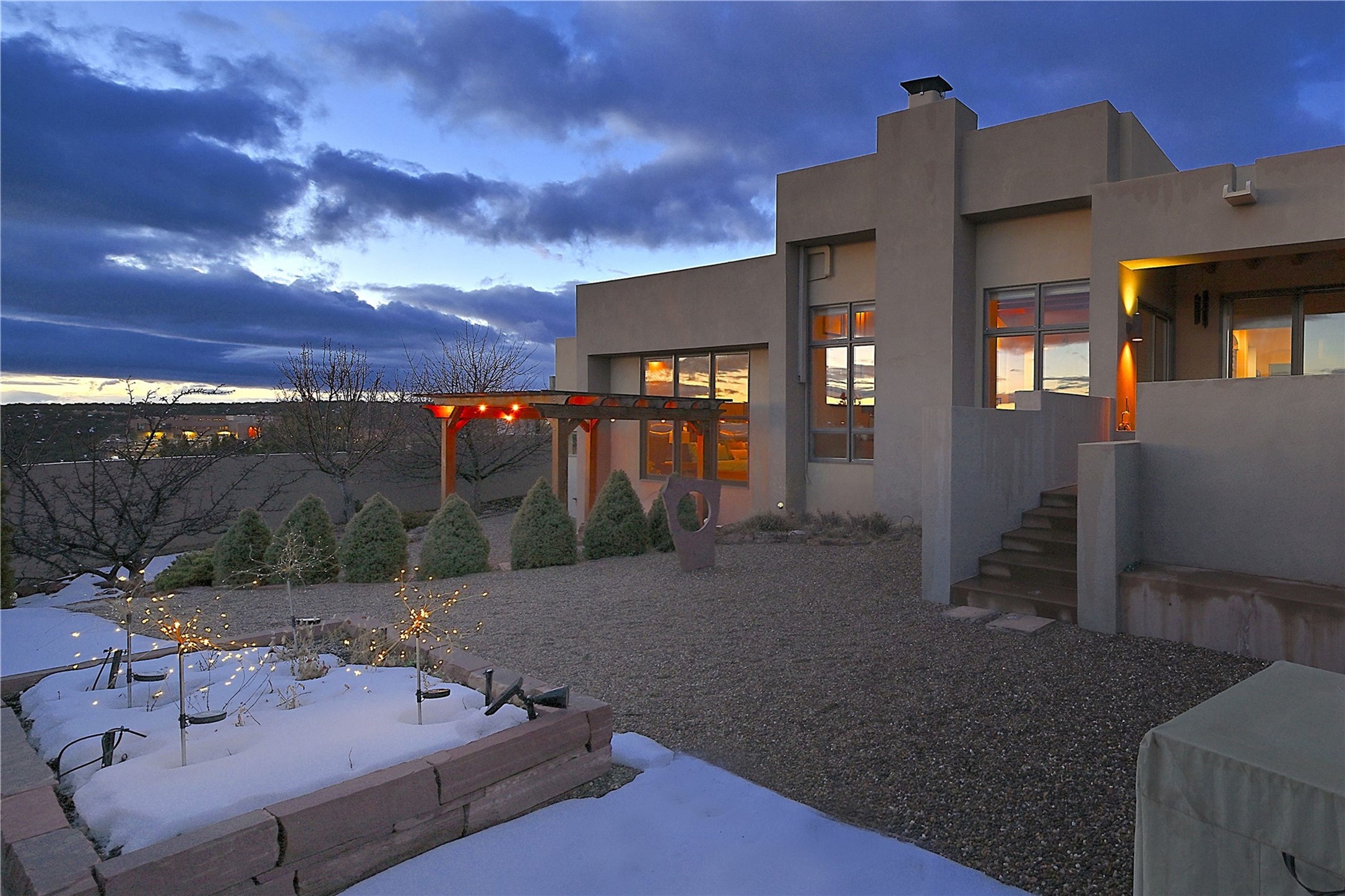 570 Via Arista, Santa Fe, New Mexico image 8