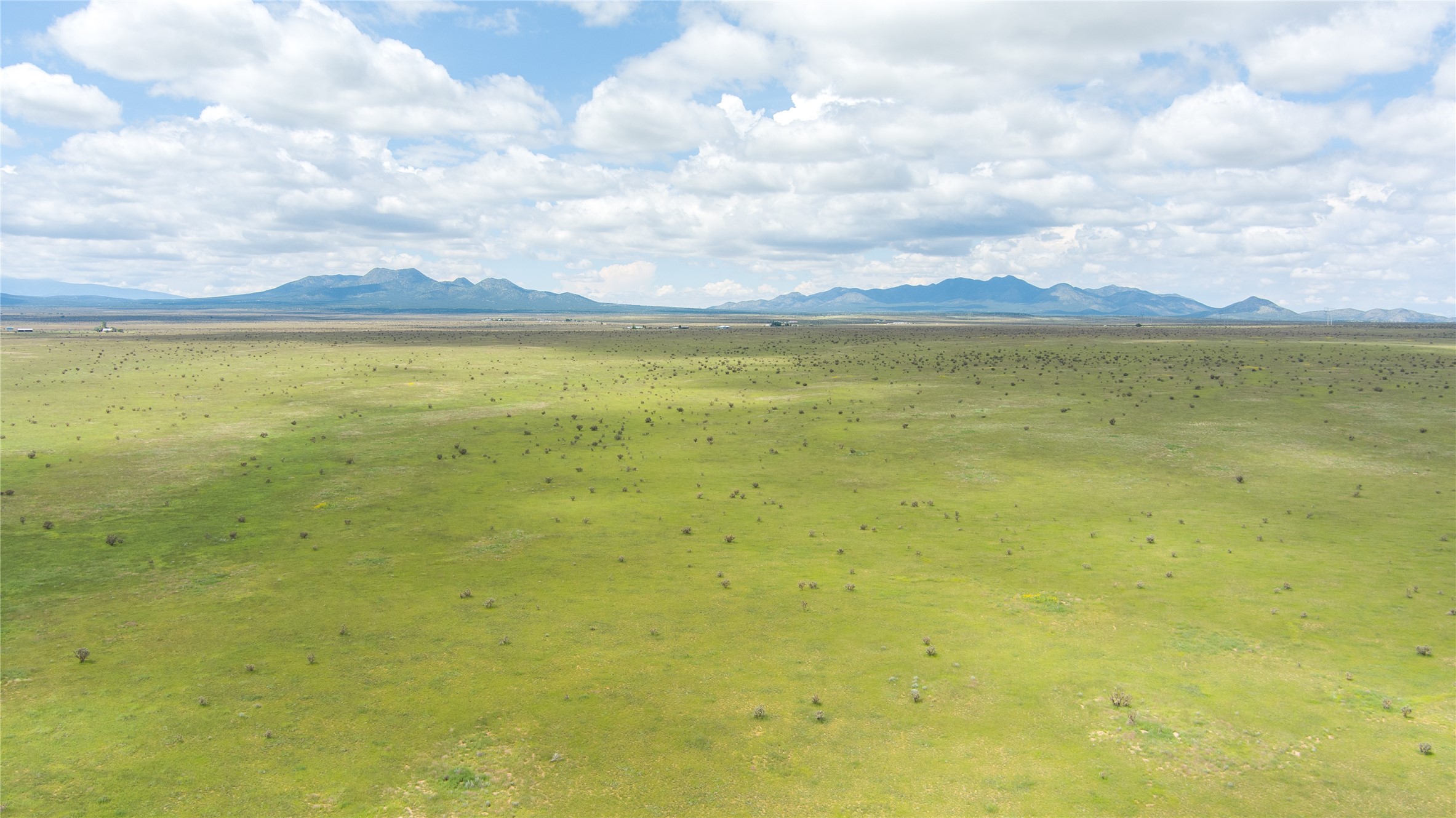 Simmons Road, Stanley, New Mexico image 2