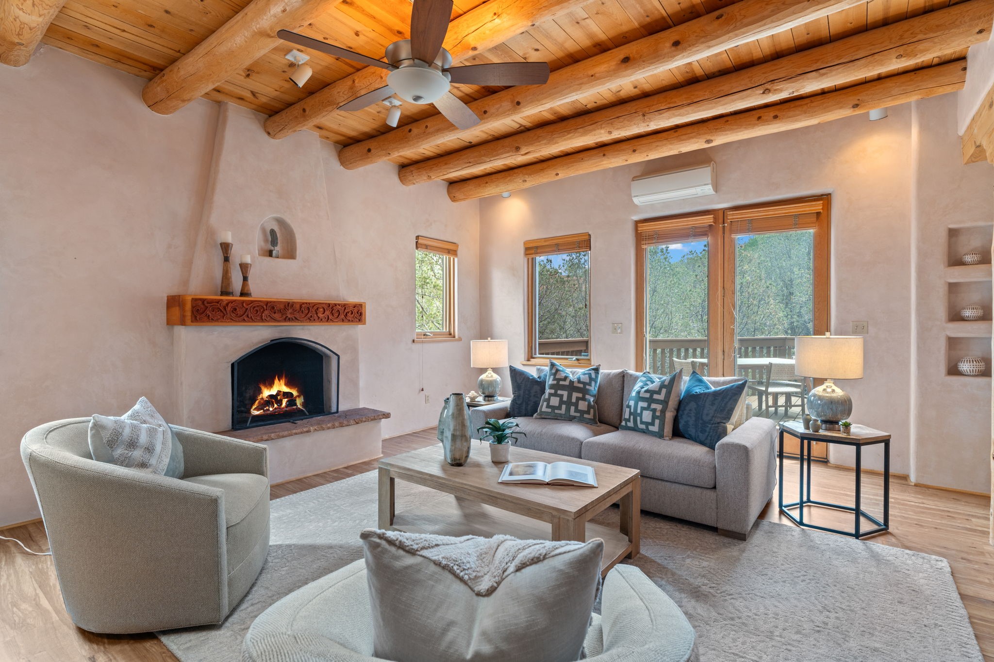 694 La Viveza Ct, Santa Fe, New Mexico image 3