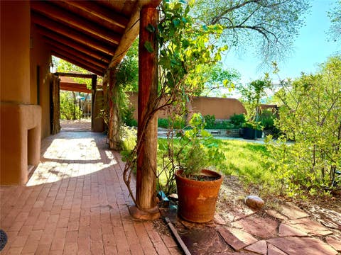 Homes For Rent - Residential Lease<br/> Santa Fe, NM 87505